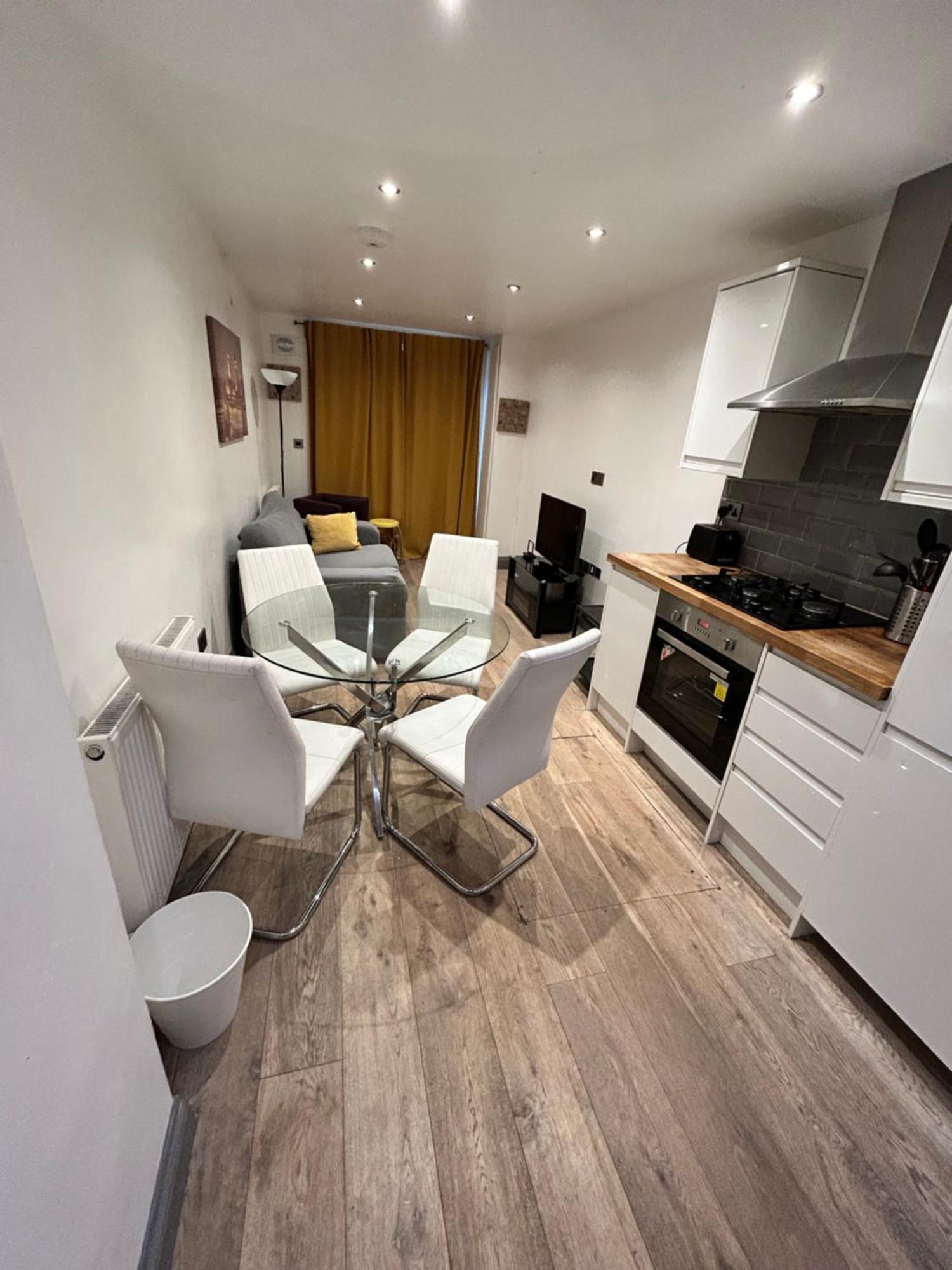 Classic Brixton City Apartment Londra Exterior foto